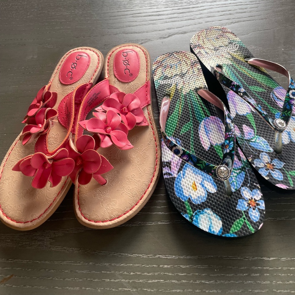 b.o.c. Pink Floral Slide and Multicolor Floral Flip Flop Set
